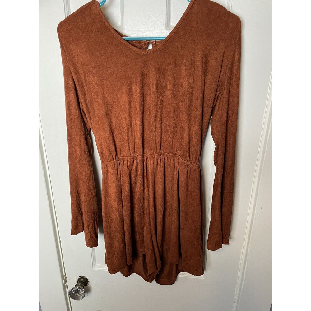 Womens Charlotte Russe Long Sleeved Short Romper Size Medium Copper